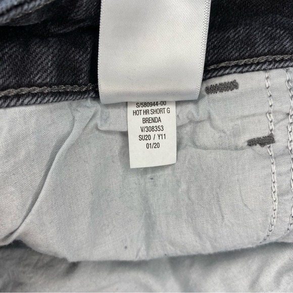 Old Navy Brenda High-Rise Distressed Shorts Size 10 - Picture 7 of 7